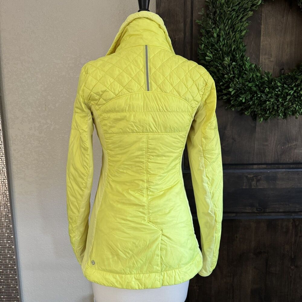 Lululemon 🍋What The Fluff Goose Down Jacket Puffer Size 4 Yellow Pullover - Picture 7 of 8